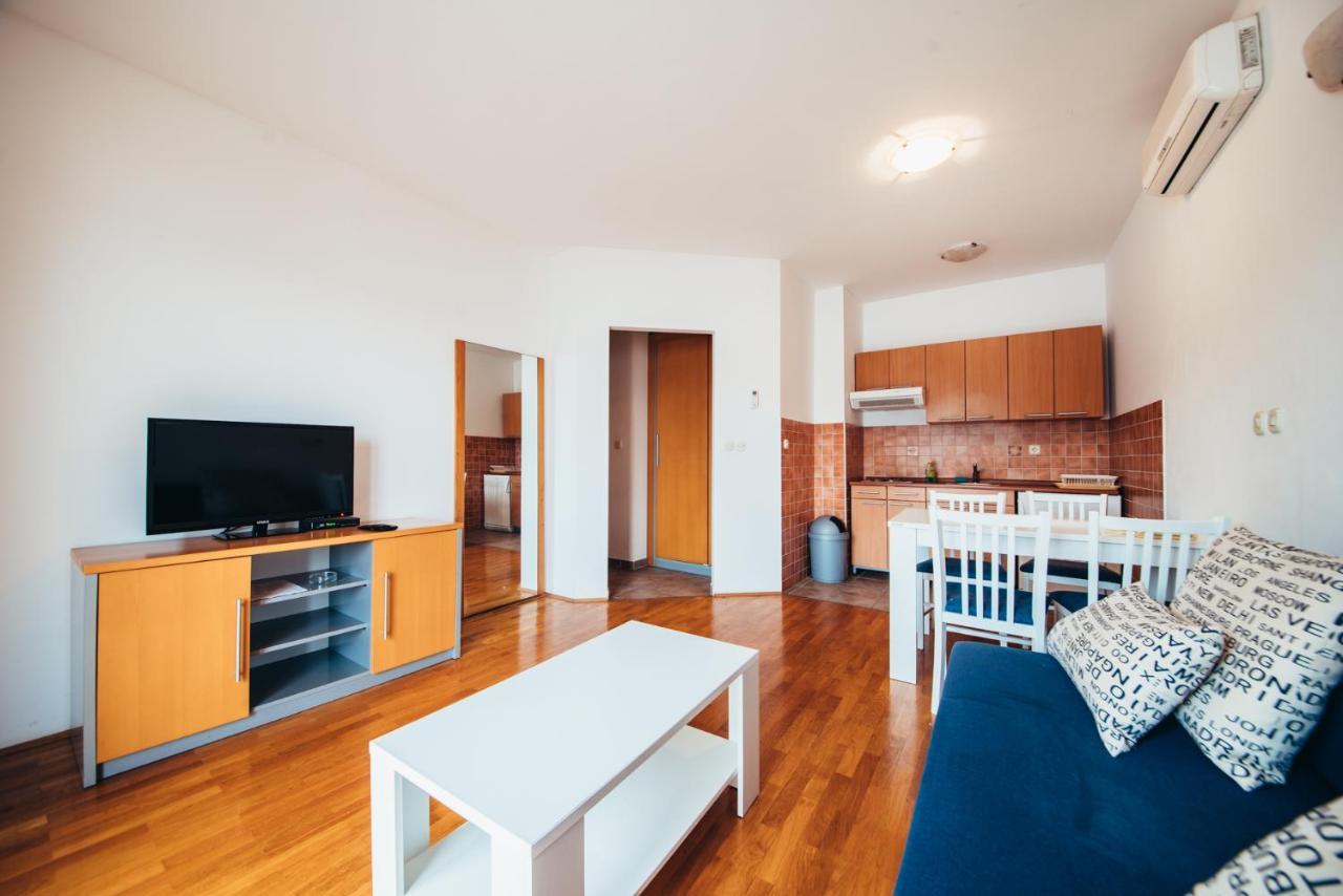 Apartments Vala เวลาลูกา ภายนอก รูปภาพ