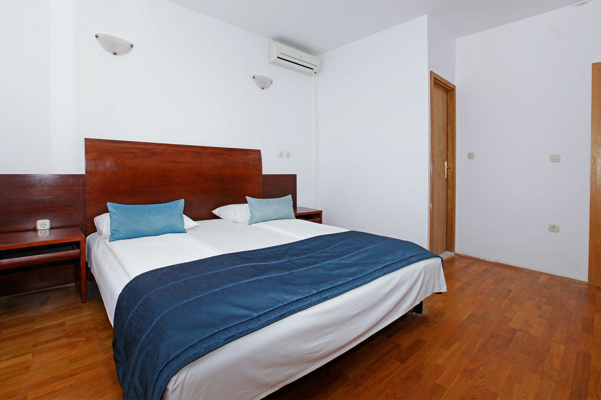 Apartments Vala เวลาลูกา ภายนอก รูปภาพ